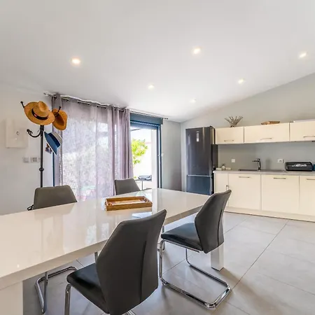 Apartment En Provence